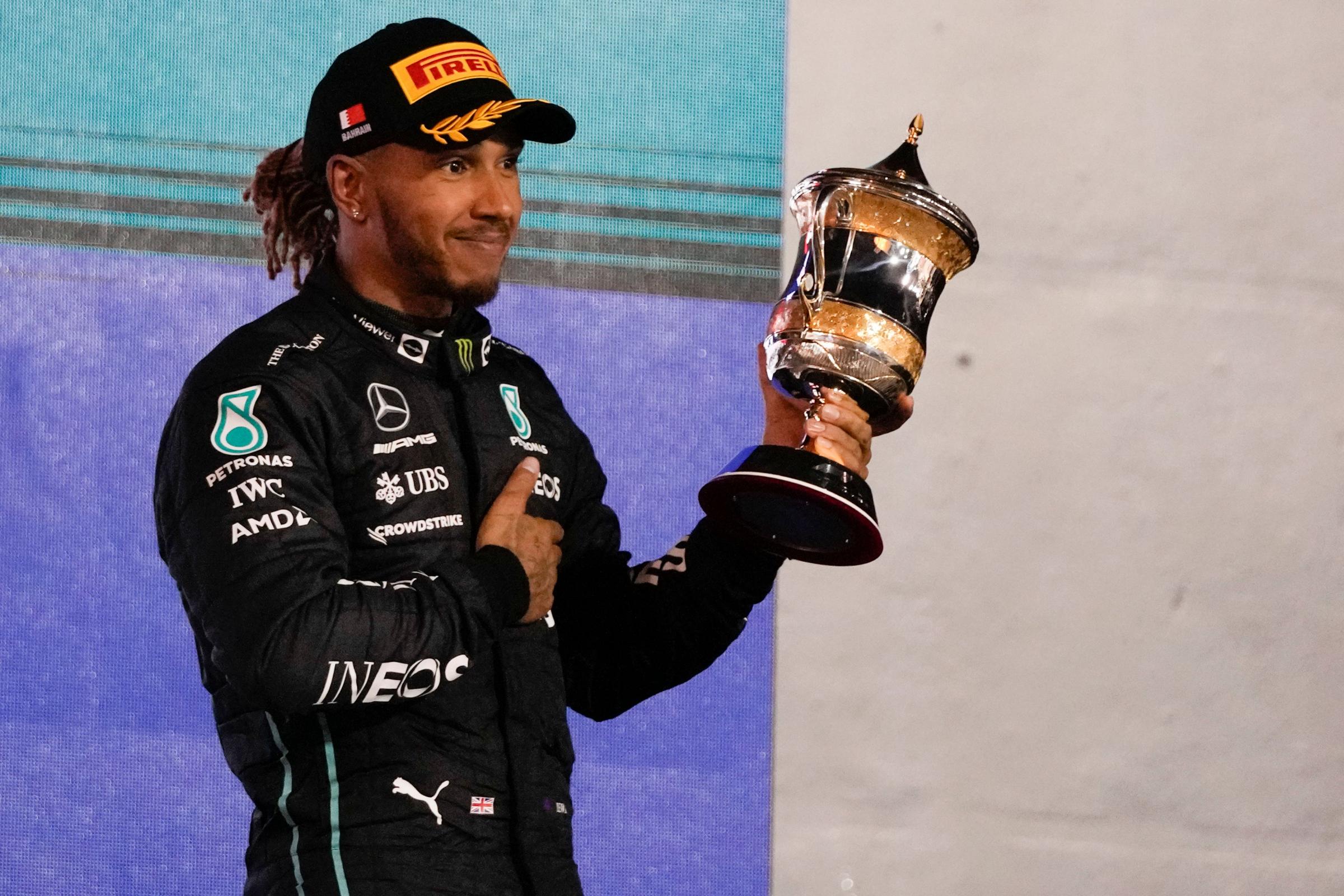 Toto Wolff Claims Lewis Hamilton Only Has Long Shot Of Title Challenge Barrhead News